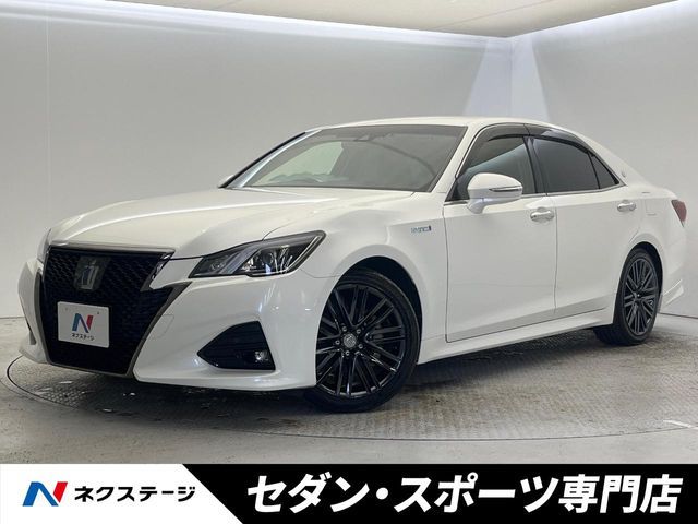 Japanese used car Ref# 1605352 TOYOTA / CROWN sedan hybrid