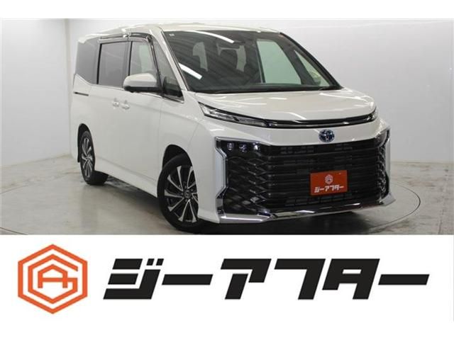 Japanese used car Ref# 1605361 TOYOTA / VOXY HYBRID
