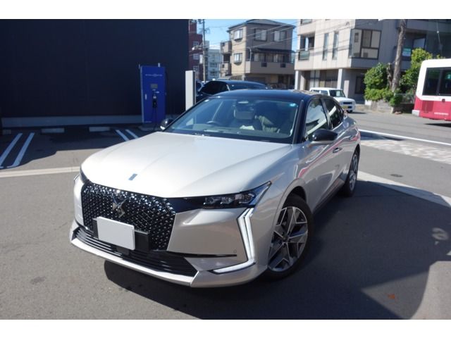 Japanese used car Ref# 1605366 CITROEN / CITROEN DS4 E-TENSE