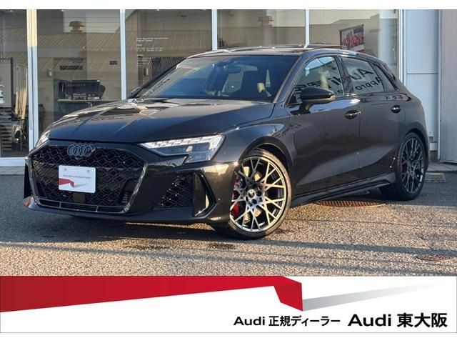 AUDI / AUDI RS3 SPORTBACK