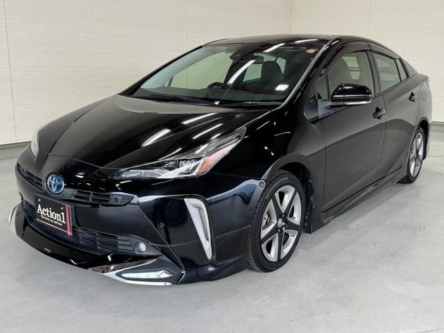 Japanese used car Ref# 1605474 TOYOTA / PRIUS