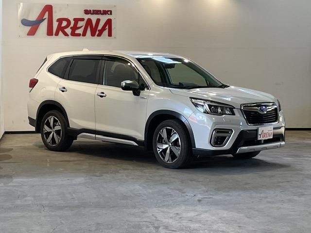Japanese used car Ref# 1605494 SUBARU / FORESTER