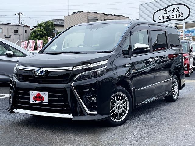 Japanese used car Ref# 1605516 TOYOTA / VOXY HYBRID