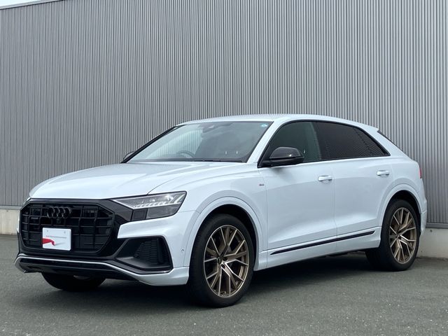 Japanese used car Ref# 1605620 AUDI / AUDI Q8