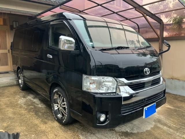 Japanese used car Ref# 1605663 TOYOTA / HIACE wagon 4WD