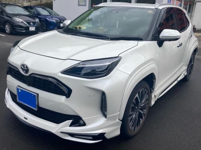 Japanese used car Ref# 1605746 TOYOTA / YARIS CROSS