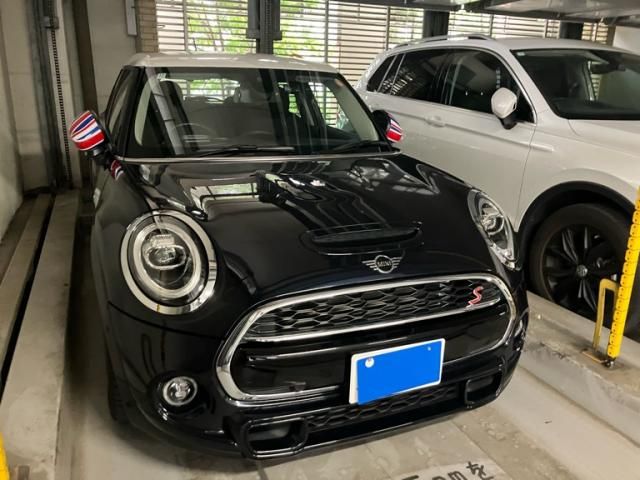 Japanese used car Ref# 1605775 BMW / MINI COOPER SD 5DOOR