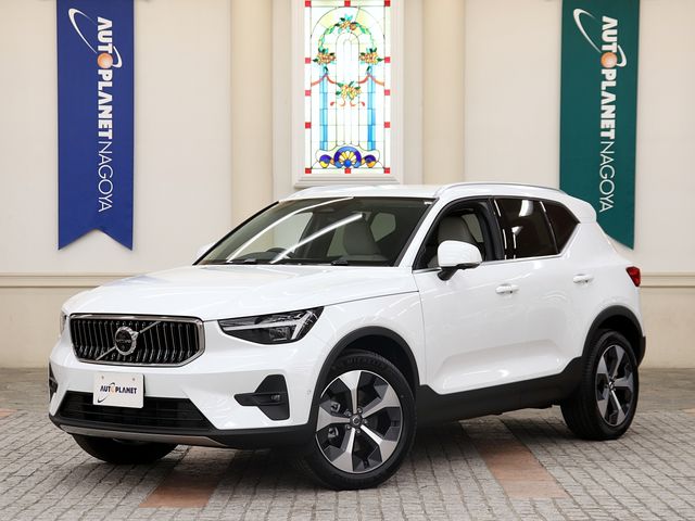 VOLVO / VOLVO XC40