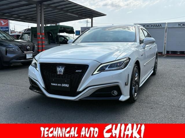 TOYOTA / CROWN sedan hybrid