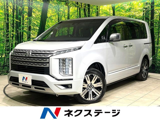 Japanese used car Ref# 1605948 MITSUBISHI / DELICA D:5 4WD