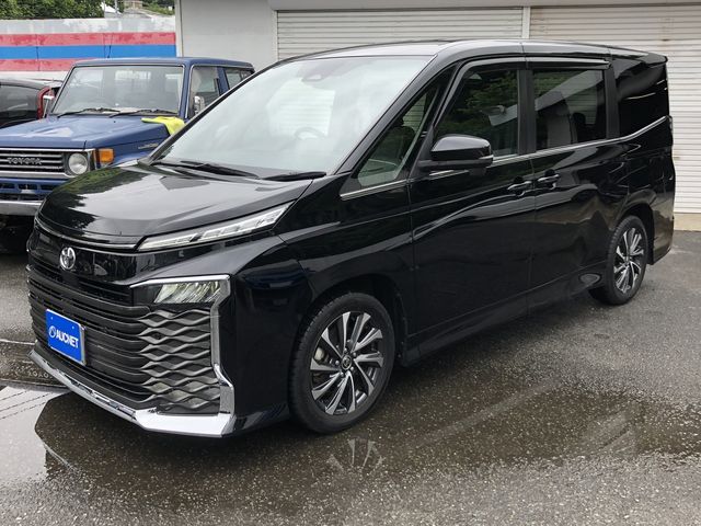 Japanese used car Ref# 1606084 TOYOTA / VOXY