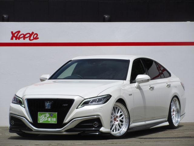 TOYOTA / CROWN sedan hybrid