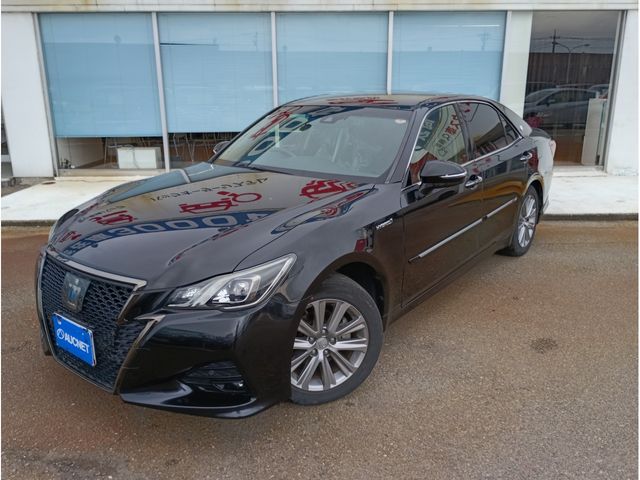 TOYOTA / CROWN sedan hybrid 4WD