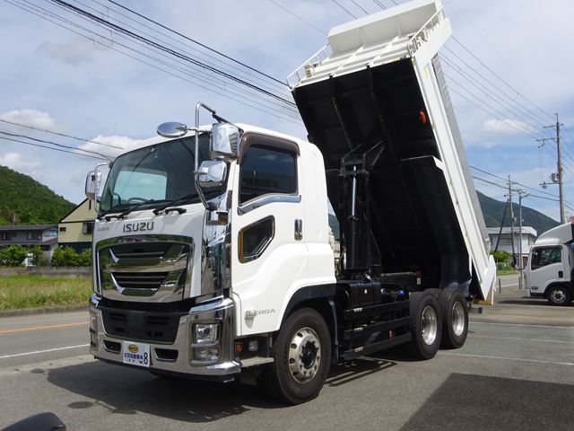 Japanese used car Ref# 1606383 ISUZU / GIGA