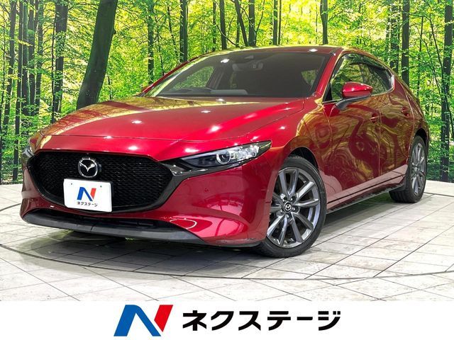 Japanese used car Ref# 1606530 MAZDA / MAZDA3 FASTBACK
