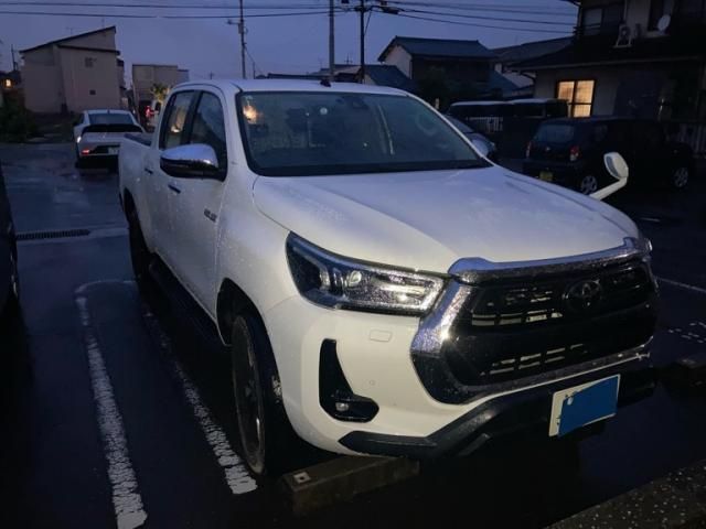 TOYOTA / ハイラックストラック４Ｄ