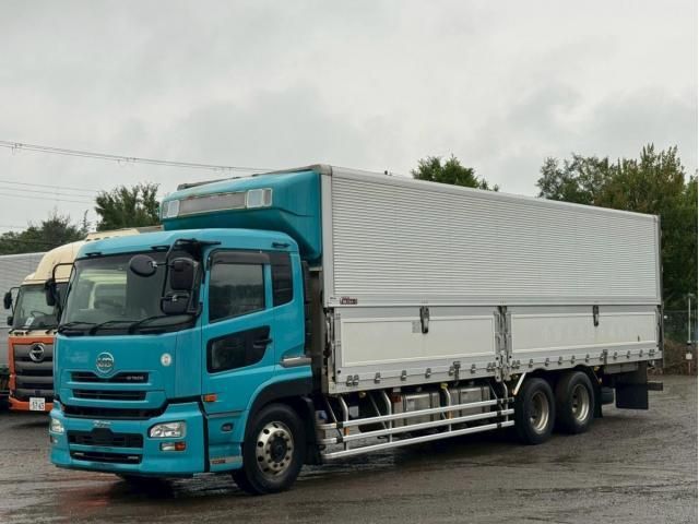 NISSAN DIESEL / Quon