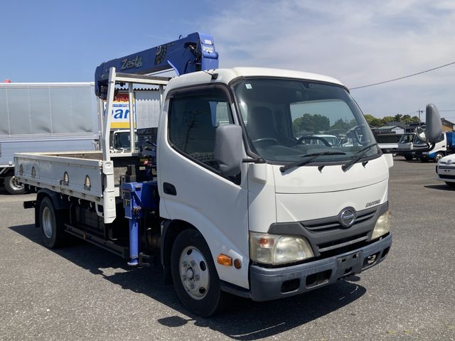 HINO / DUTRO