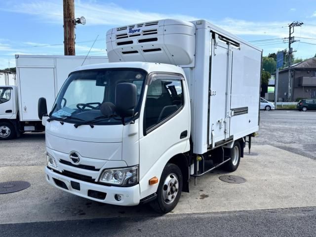 Japanese used car Ref# 1606953 HINO / DUTRO