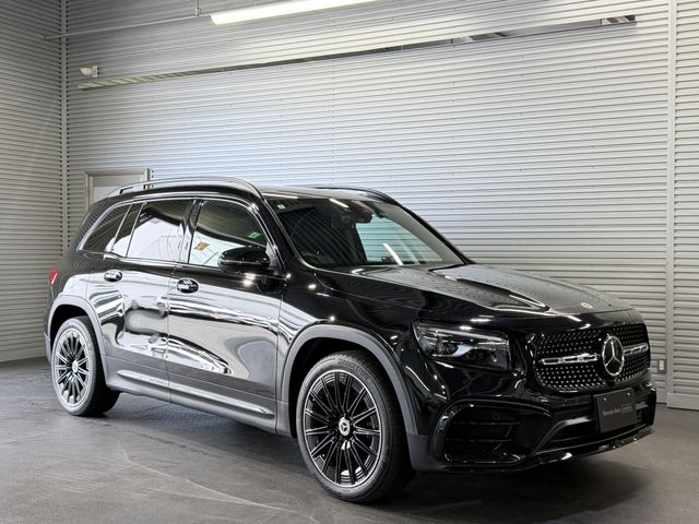 MERCEDES BENZ / MERCEDES BENZ GLB