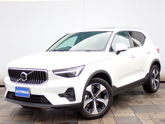 VOLVO / VOLVO XC40