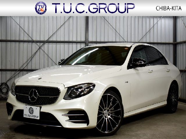 MERCEDES BENZ / MERCEDES AMG E class sedan