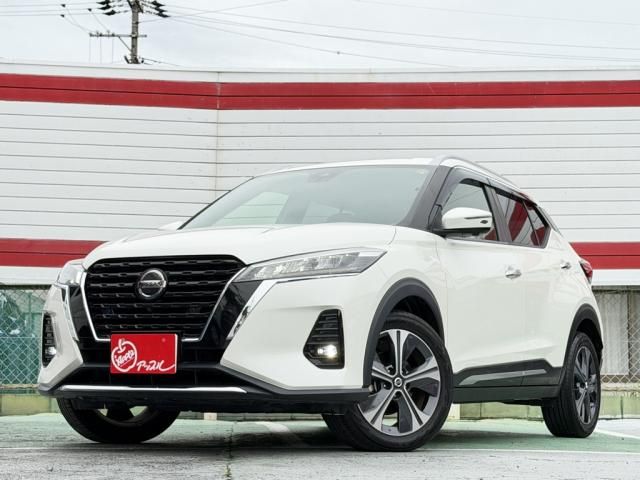 NISSAN / KICKS