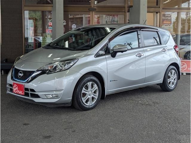 NISSAN / NOTE