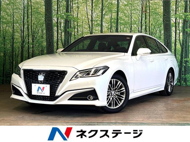 TOYOTA / CROWN sedan hybrid