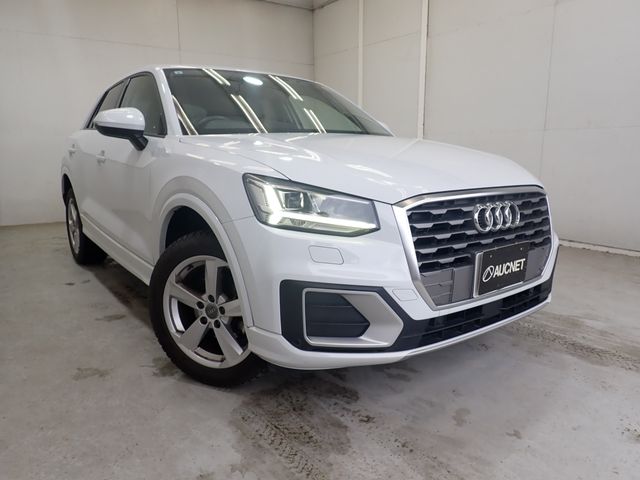 Japanese used car Ref# 1607295 AUDI / AUDI Q2