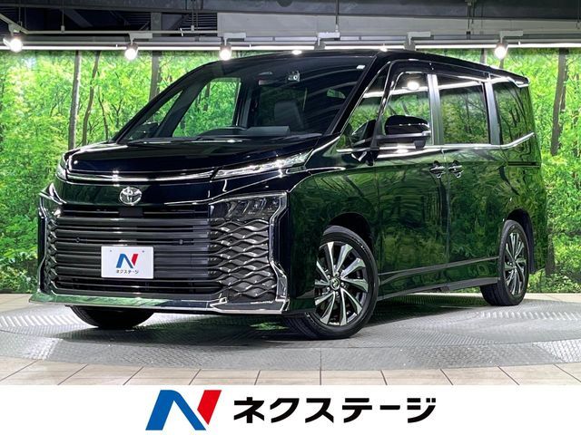 TOYOTA / VOXY