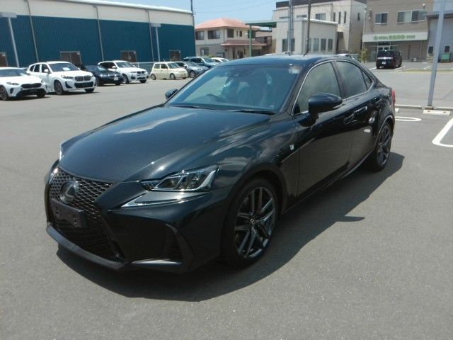 Japanese used car Ref# 1607420 TOYOTA / LEXUS IS300