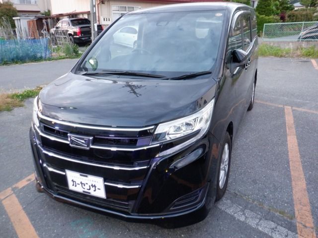 TOYOTA / NOAH 4WD