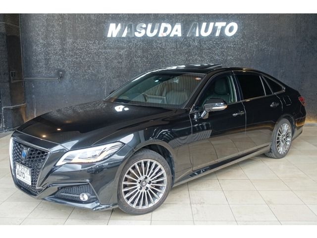 Japanese used car Ref# 1607584 TOYOTA / CROWN sedan hybrid 4WD