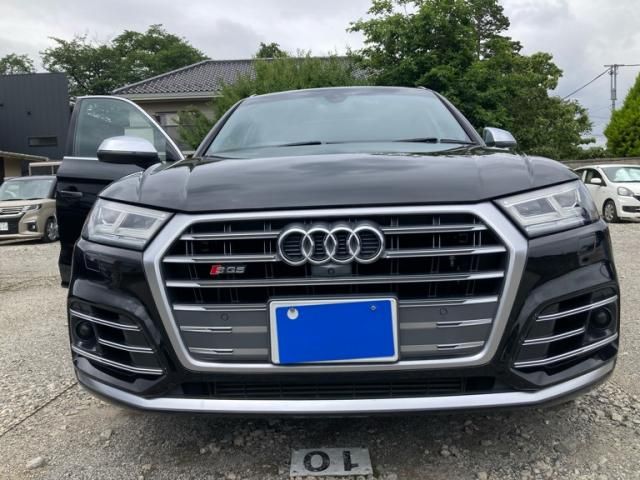 AUDI / AUDI SQ5