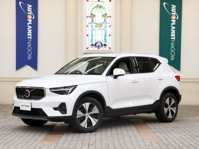 VOLVO / VOLVO XC40