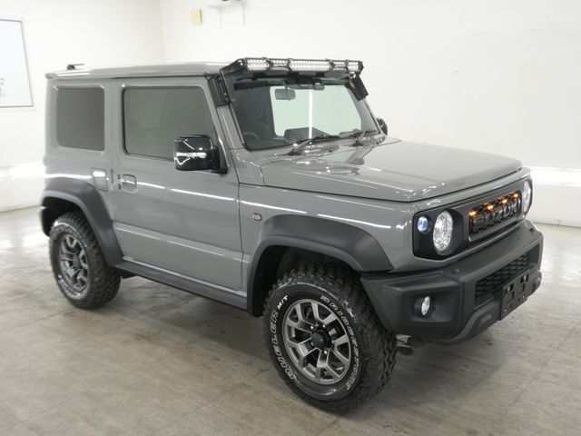 SUZUKI / JIMNY SIERRA
