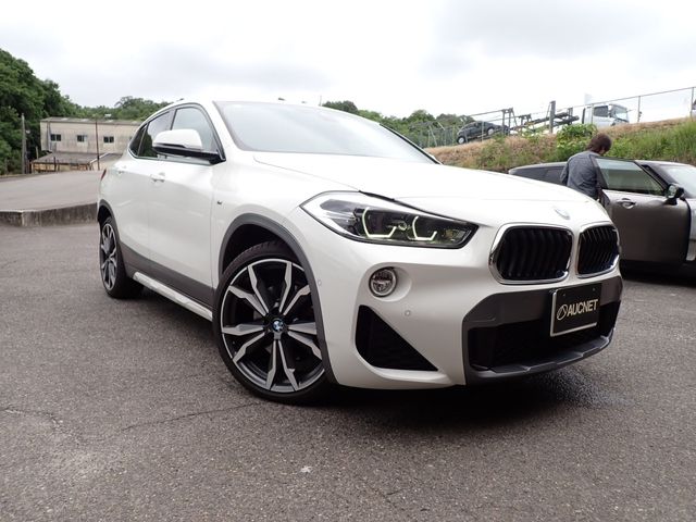 BMW / BMW X2