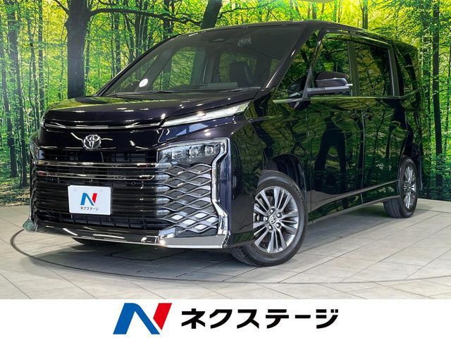 Japanese used car Ref# 1608200 TOYOTA / VOXY 4WD