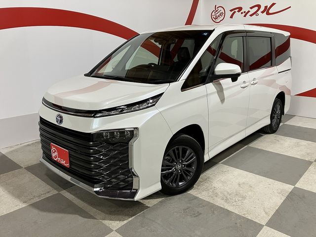 Japanese used car Ref# 1608353 TOYOTA / VOXY HYBRID 4WD
