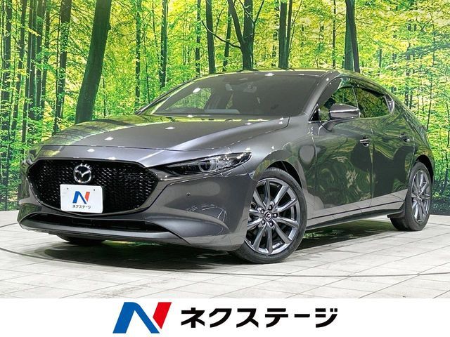 Japanese used car Ref# 1608434 MAZDA / MAZDA3 FASTBACK