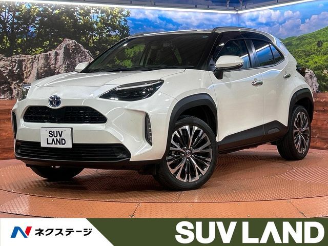 Japanese used car Ref# 1608447 TOYOTA / YARIS CROSS HYBRID