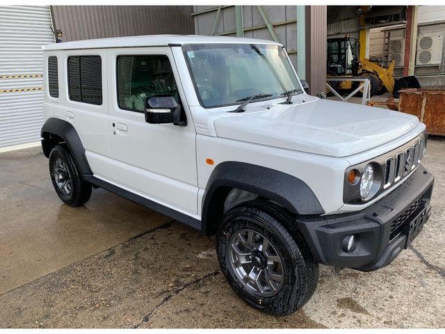 SUZUKI / JIMNY NOMADE