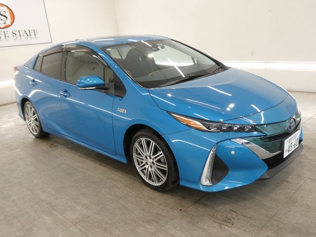 Japanese used car Ref# 1608659 TOYOTA / PRIUS PHV