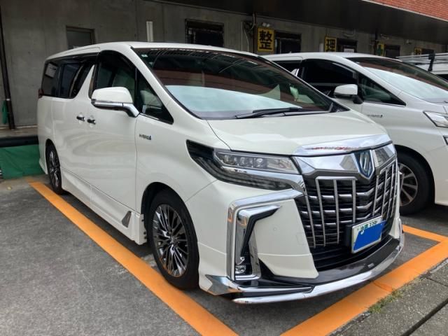 TOYOTA / ALPHARD hybrid 4WD