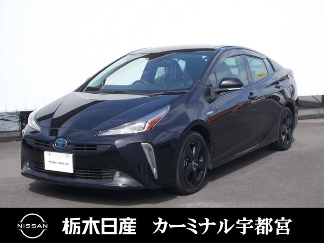 Japanese used car Ref# 1608868 TOYOTA / PRIUS