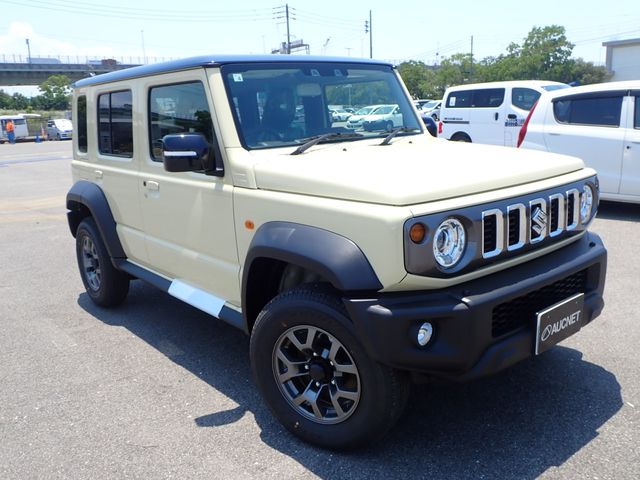 SUZUKI / JIMNY NOMADE