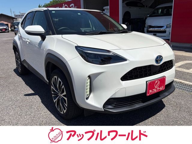 TOYOTA / YARIS CROSS HYBRID
