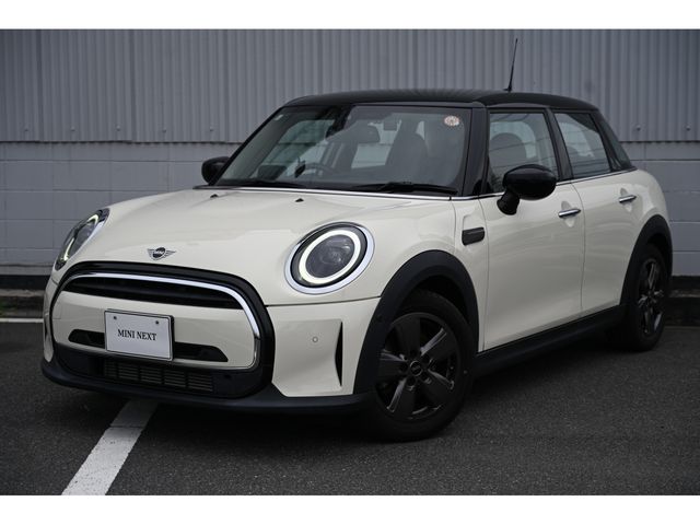 Japanese used car Ref# 1609250 BMW / MINI COOPER 5DOOR