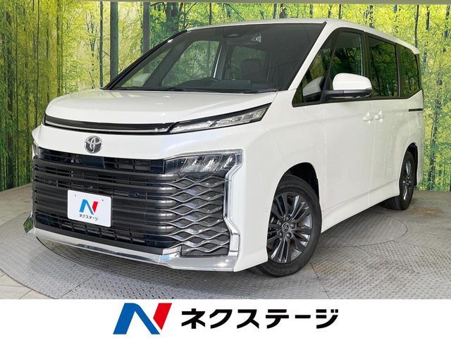 TOYOTA / VOXY